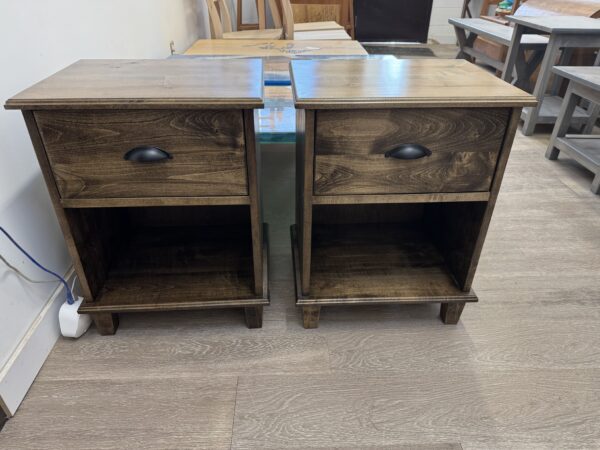 Maple End Table